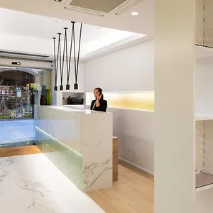 2* Hotel Catalunya