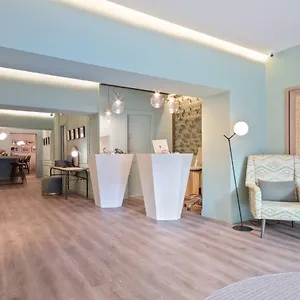2* Hotel Via Augusta